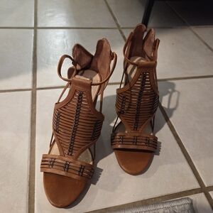 Vince camuto Heels